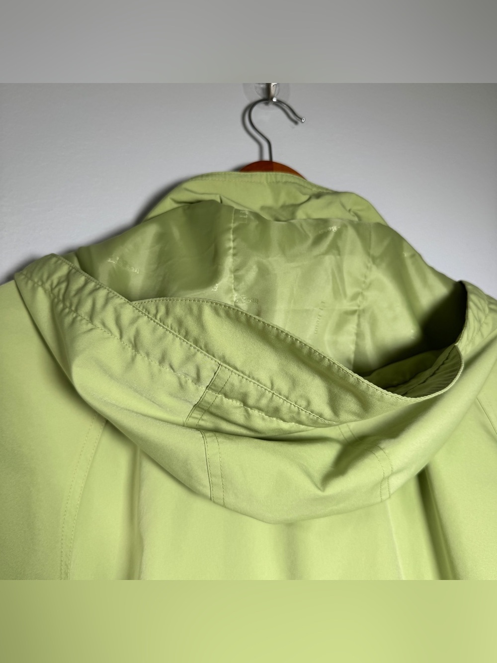 L.L.Bean full length hooded trench raincoat light olive lime shade Women's S - Picture 11 of 16